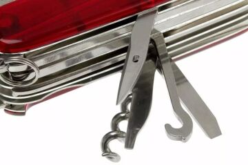 Victorinox SwissChamp 1.6795.T Şeffaf Kırmızı İsviçre Çakısı 33F