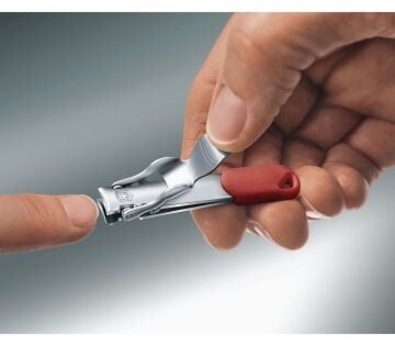 Victorinox Tırnak Makası 8.2050.B1 Ergonomik