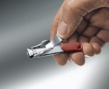 Victorinox Tırnak Makası 8.2050.B1 Ergonomik