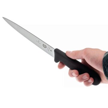 Victorinox Fibrox 18cm Fileto Bıçağı 5.3703.18 Siyah