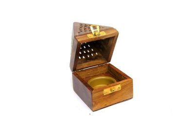 Mystica Ahşap Piramit Konik Tütsü Yakma Kutusu 14cm