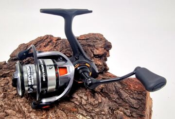 Savage Gear SG6 4000 FD Spin Olta Makinesi 9BB 5.2:1