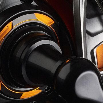 Savage Gear SG6 4000 FD Spin Olta Makinesi 9BB 5.2:1