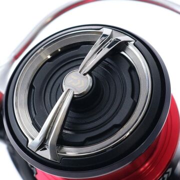 Daiwa Fuego 20LT 3000C Spin Olta Makinesi 7BB 5.3:1