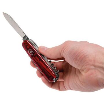 Victorinox Huntsman 1.3713.T Şef Kırmızı İsviçre Çakısı 91mm 15F