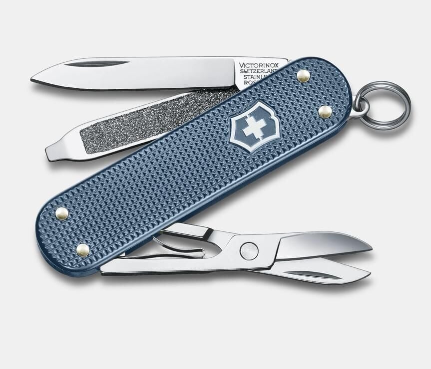 Victorinox Classic SD Alox Çakı 2026 Limited Edition