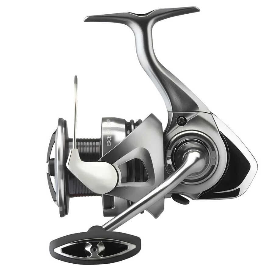 Daiwa Exceler 23LT 4000DC XH Spin Olta Makinesi 6BB 6.2:1